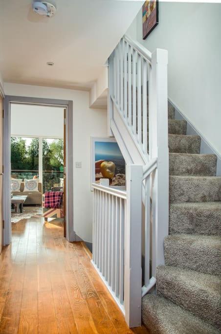 Blueberry Cottage - Lower Mill Estate Somerford Keynes エクステリア 写真