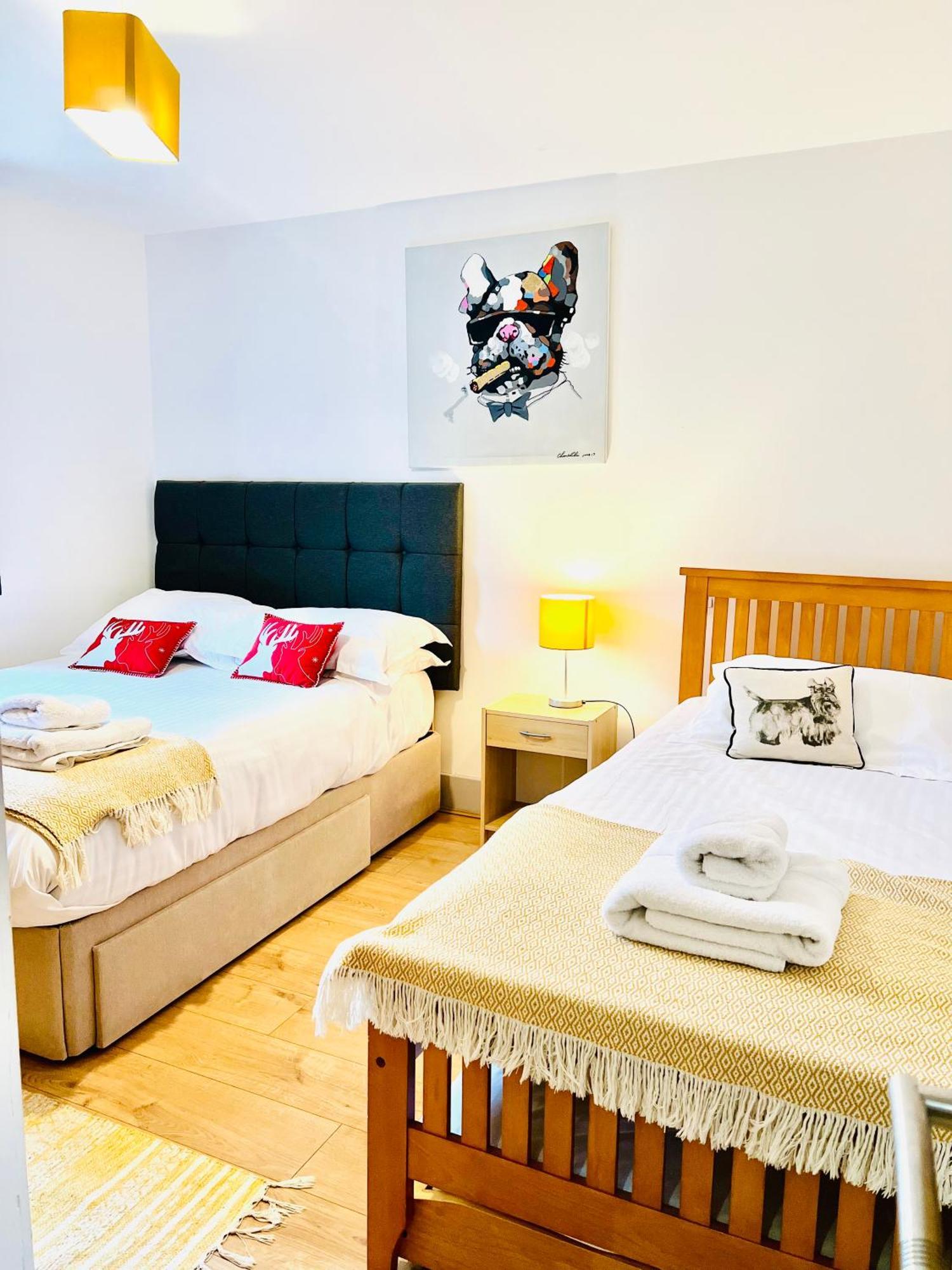 Blueberry Cottage - Lower Mill Estate Somerford Keynes エクステリア 写真
