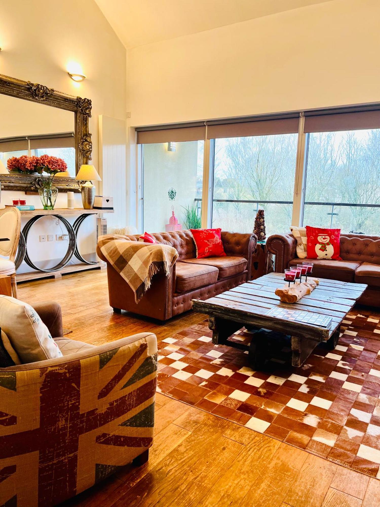 Blueberry Cottage - Lower Mill Estate Somerford Keynes エクステリア 写真